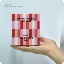 Valentine Plaid Coffee Carton